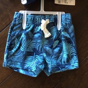 Infant shirt and shorts duo